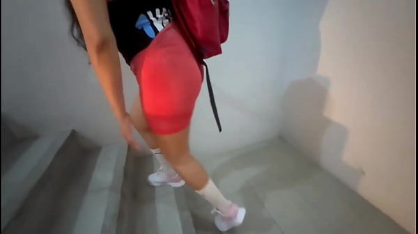 ¡REAL! La conocí en el GYM y me la llevo a mi departamento y la