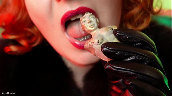 giantess vore fetish video – eating chocolate MAN