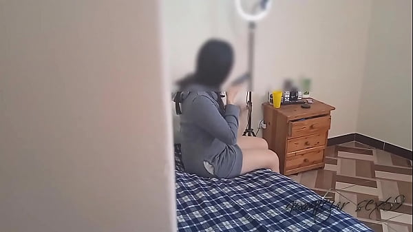 I Spy on My Neighbor Sending Nudes to her Boyfriend My Pretty